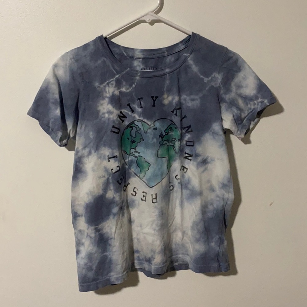 Blue and white mighty fine tee small